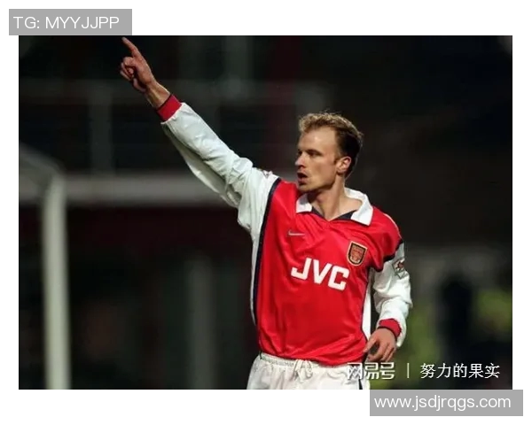 阿纳西足球明星的传奇故事与成就解析